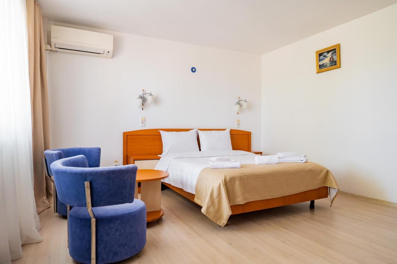 Complex Paloma Coral Hotell Mamaia Eksteriør bilde