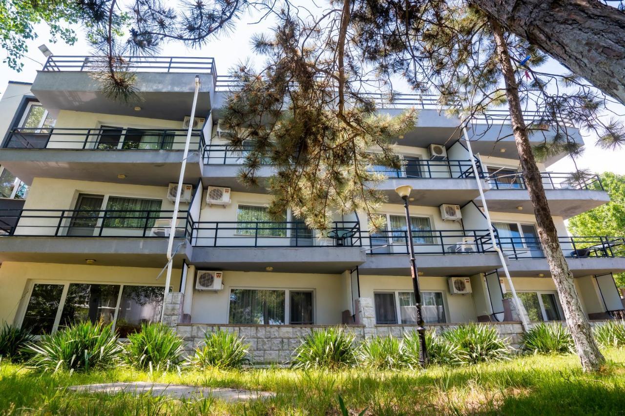 Complex Paloma Coral Hotell Mamaia Eksteriør bilde